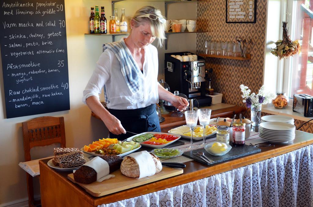 Torsborgs Gard Bed & Breakfast Simrishamn Exterior photo