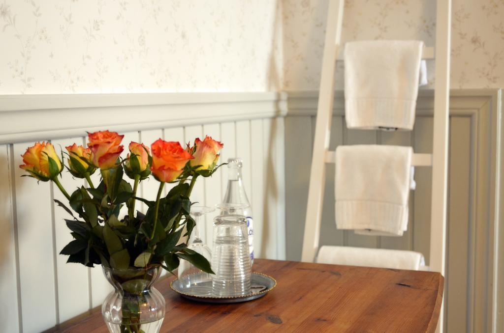Torsborgs Gard Bed & Breakfast Simrishamn Exterior photo